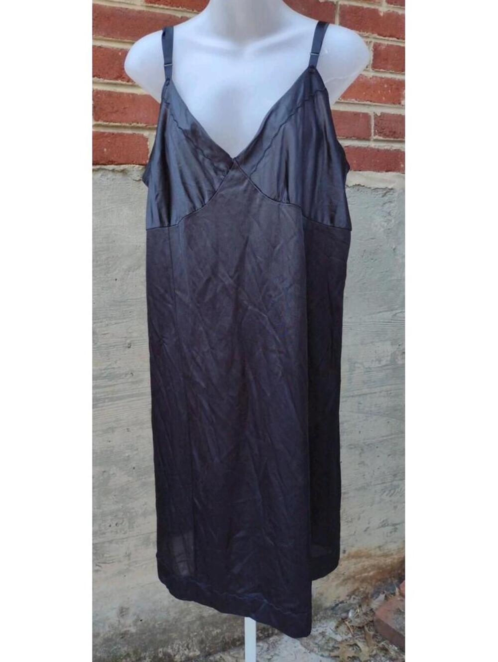 VTG 70s Leggs Black Nylon Slip Dress 46 Adjustable Straps Cottagecore Feminine